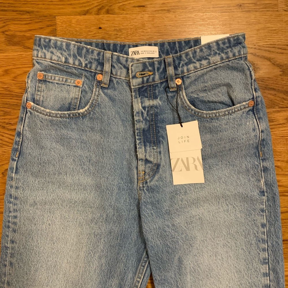 Zara Hi-Rise Straight Leg Jeans NWT